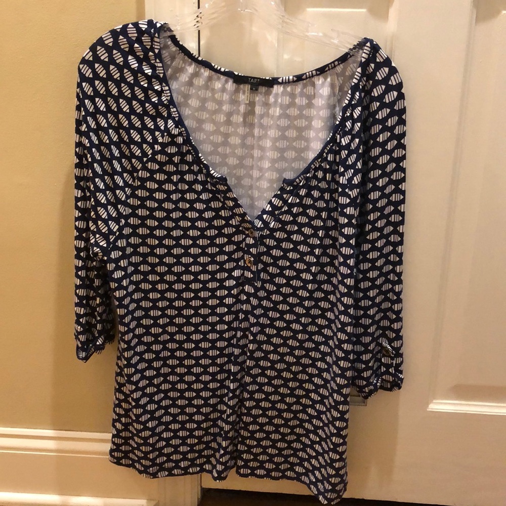 3/4 length top
